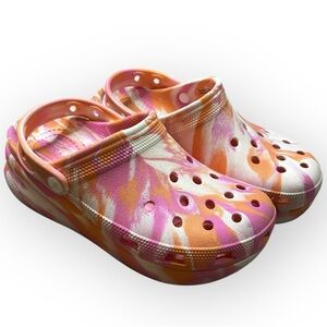 Crocs kids cutie crush marbled platform clogs J4